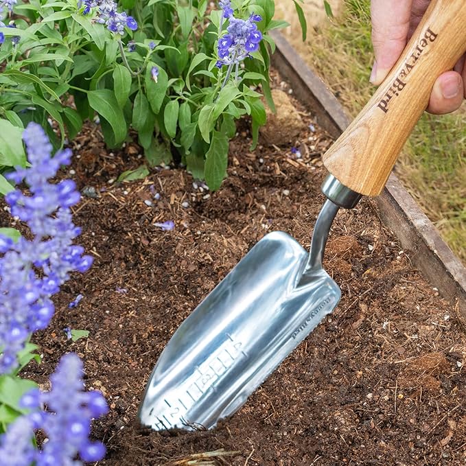 Berry&Bird Potting Trowel, Stainless Steel Serrated Hand Shovel, Wood Handle Garden Trowel Tool with Measuring Scale for Effortless Digging,Roots,Planting, Cutting and Transplanting