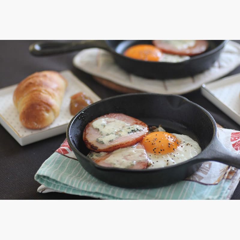 Lodge 6-1/2 Inch Cast Iron Pre-Seasoned Skillet – Signature Teardrop Handle - Use in the Oven, on the Stove, on the Grill, or Over a Campfire, Black