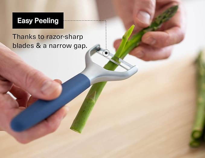 Misen Stainless Steel Vegetable Peeler - Dishwasher Safe Y Peeler - Easy to Use with Potatoes, Cabbage, Carrots, and More - Progessional Grade Kitchen Tool - Blue
