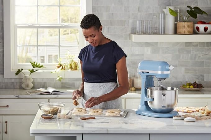 KitchenAid® 7 Quart Bowl-Lift Stand Mixer