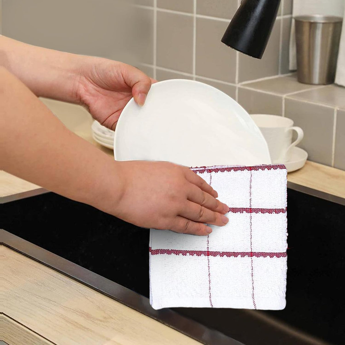 AMOUR INFINI Cotton Kitchen Dish Cloths Set of 8 – Highly Absorbent, Super Soft Premium Terry Cleaning Cloth (12"x12" Inch) Premium Dishcloths for Washing Dishes (Red)