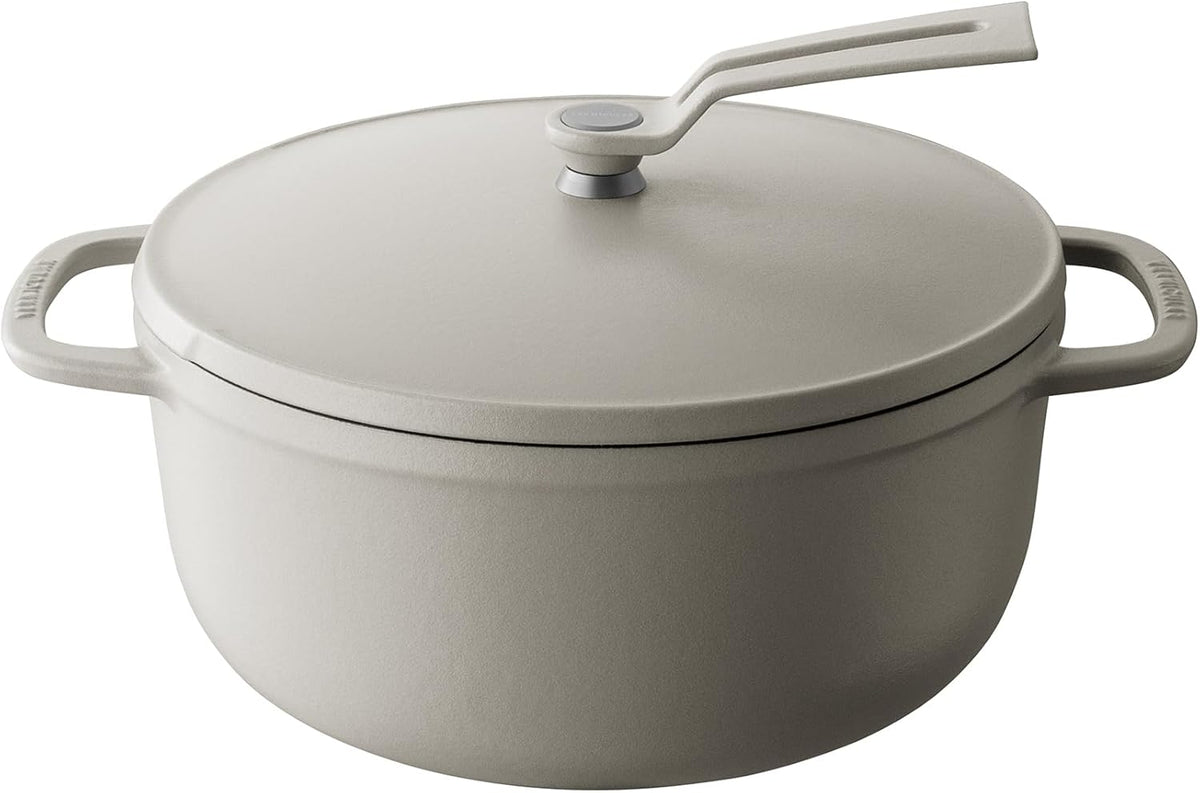 Vermicular Oven Pot 2.0 | Lightweight Enameled Cast Iron Pot | 22cm (3.7 Qt) | Non-Toxic | Induction-compatible | Dutch Oven | Made in Japan | Matte Linen Beige