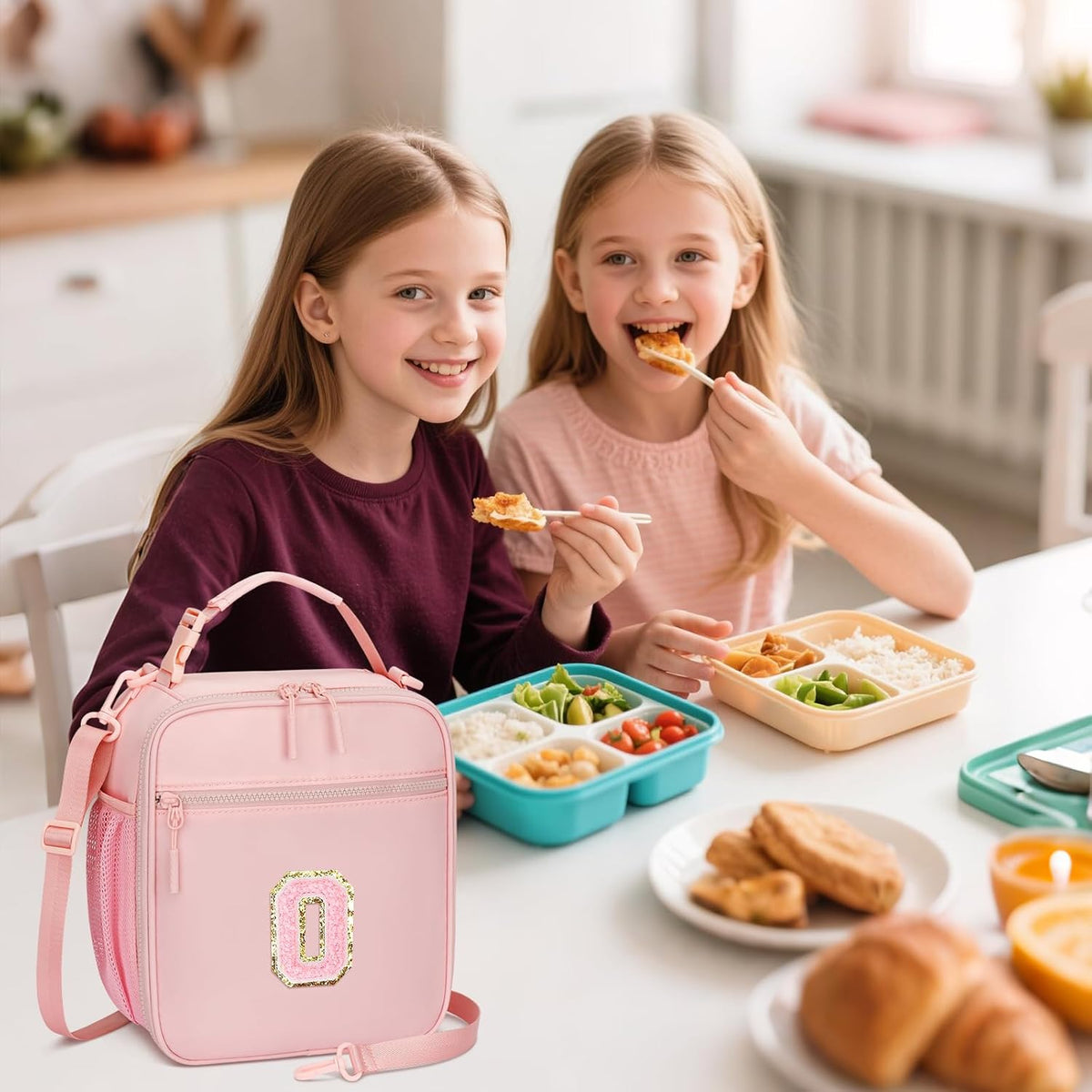 Initial Insulated Lunch Bag for Girls Kids, Back to School Gift, Reusable Leak-proof Lunch Box with Adjustable Strap for School Daycare Travel Picnic (Pink,O)
