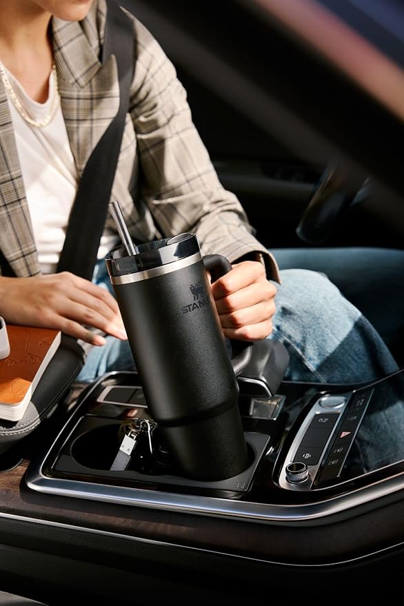 STANLEY Quencher H2.0 Tumbler with Handle and Straw 30 oz | Flowstate 3-Position Lid | Cup Holder Compatible for Travel | Insulated Stainless Steel Cup | BPA-Free | Coastal Teal