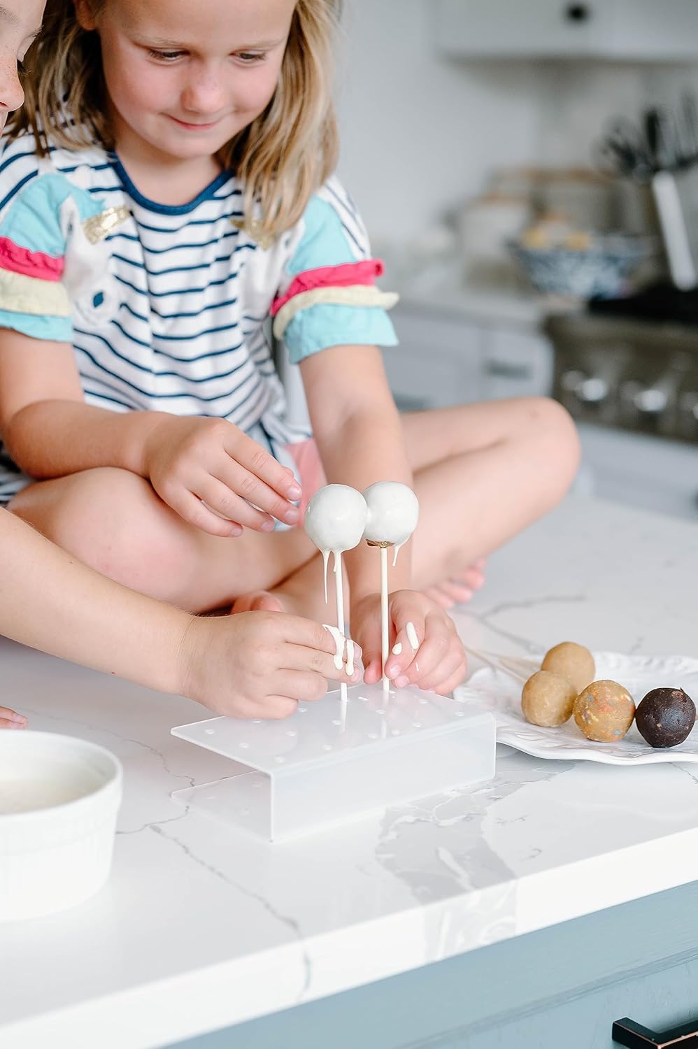 Classic Confetti Cake Pop Kit - White Chocolate Coating
