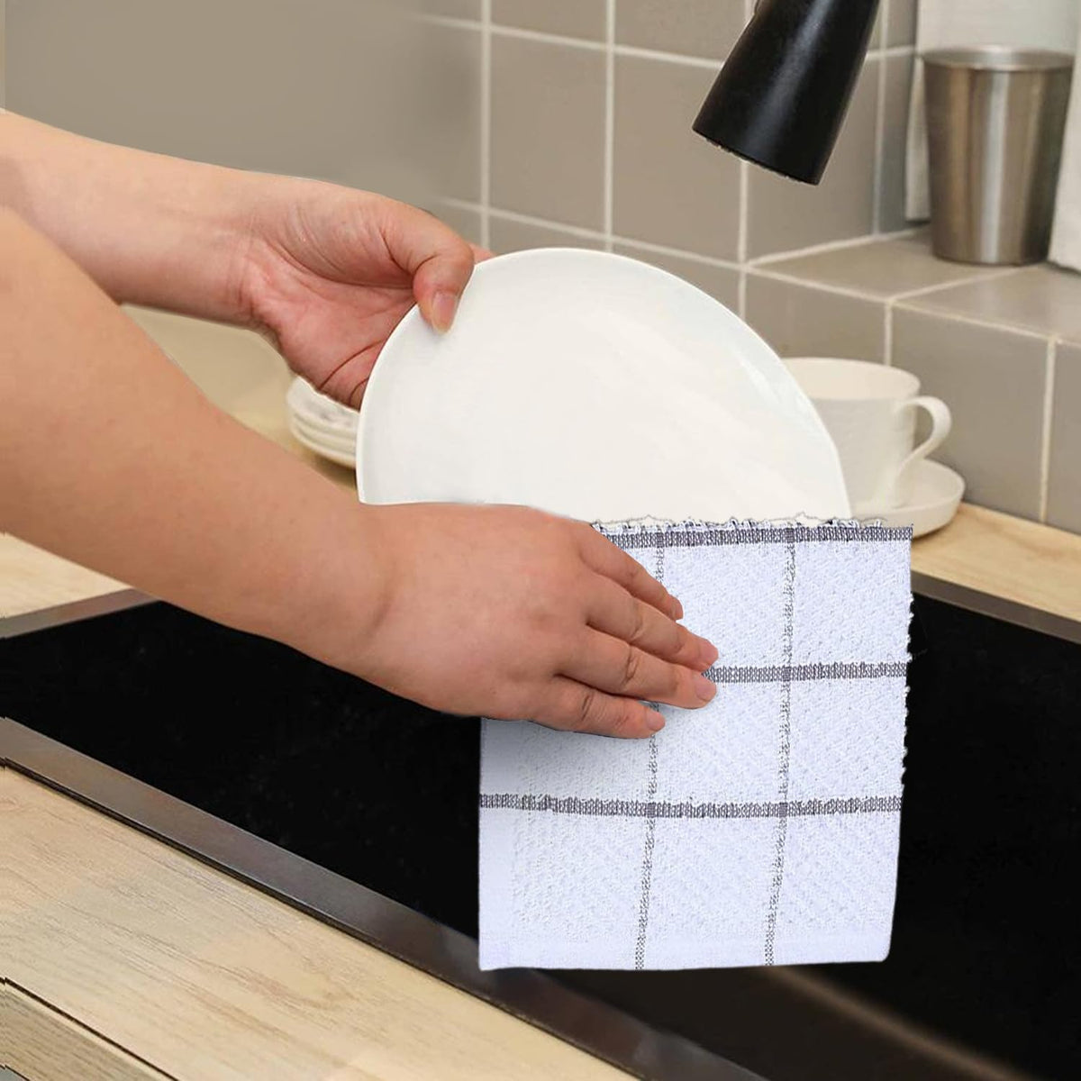 AMOUR INFINI Cotton Kitchen Dish Cloths Set of 8 – Highly Absorbent, Super Soft Premium Terry Cleaning Cloth (12"x12" Inch) Premium Dishcloths for Washing Dishes (Light Gray)
