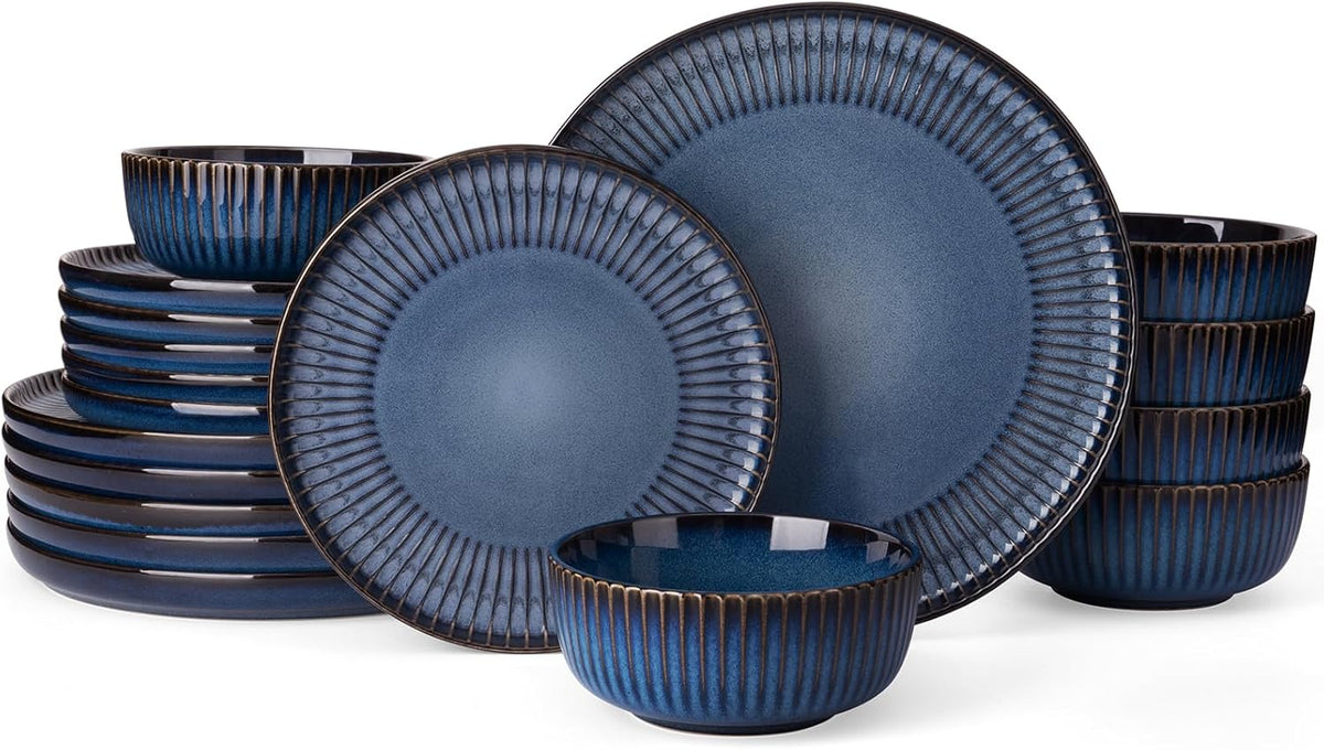 Famiware Starlight Dinnerware Sets, Plates and Bowls Dish Set of 6 (18 Pieces), Ribbed Textured Tableware - Dishwasher & Microwave Safe, Chip & Scratch Resistant, Reactive Glaze, Starry Blue