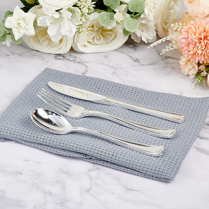 FOCUSLINE 300 Pack Silver Plastic Cutlery Set - 100 Forks, 100 Knives, 100 Spoons - Disposable Flatware Heavy Duty Plastic Silverware Set for Catering, Parties, Dinners, Weddings