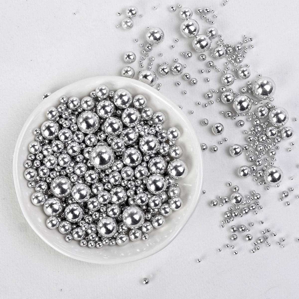 Dazzjoy Silver Pearl Sugar Candy Sprinkles, Edible Pearl Mix Size, 4.58oz, Cake Decoration & Cake Toppers, Baking Cake Decorations, Wedding Party Valentines Easter Supplies