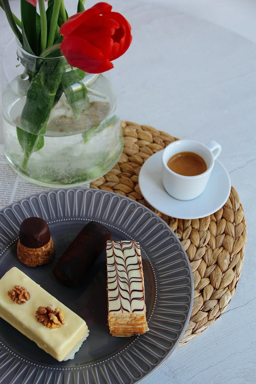 Sephra Belgian WHITE Fondue Chocolate - Fountain Ready Imported Belgian Chocolate for Melting - Organic Baking Chocolate - White Couverture Chocolate HALAL, Vegan & Gluten Free, 2lbs