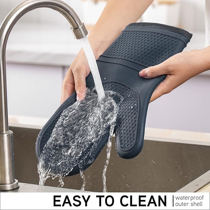 COOK WITH COLOR Silicone Oven Mitts- Heat Resistant Gloves with Soft Quilted Lining Oven Mitt Pot Holders for Cooking and BBQ, Black, Mitt Set