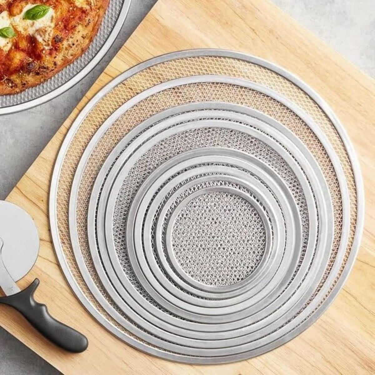 15-inch Aluminum Pizza Screen | Commercial Grade Pizza/Baking Screen for Oven | Pizza Baking Tray for Home And Restaurant | Round, Aluminum, 15-inch [1PK]