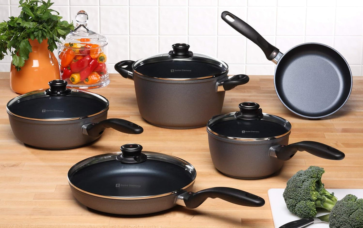 Swiss Diamond Pots and Pans Set Non Stick, Nonstick Cookware Set, Diamond Enforced Aluminum Non Stick Pots and Pan Set with Stainless Steel Handles, Dishwasher and Oven Safe, 9 Pieces, Grey