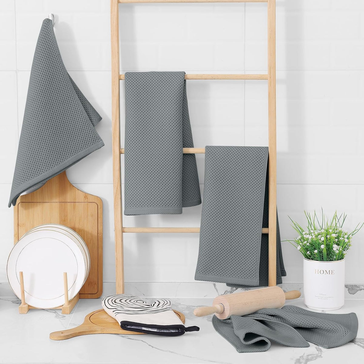 Homaxy 100% Cotton Waffle Weave Kitchen Dish Towels, Ultra Soft Absorbent Quick Drying Cleaning Towel, 13 x 28 Inches, 8-Pack, Grey
