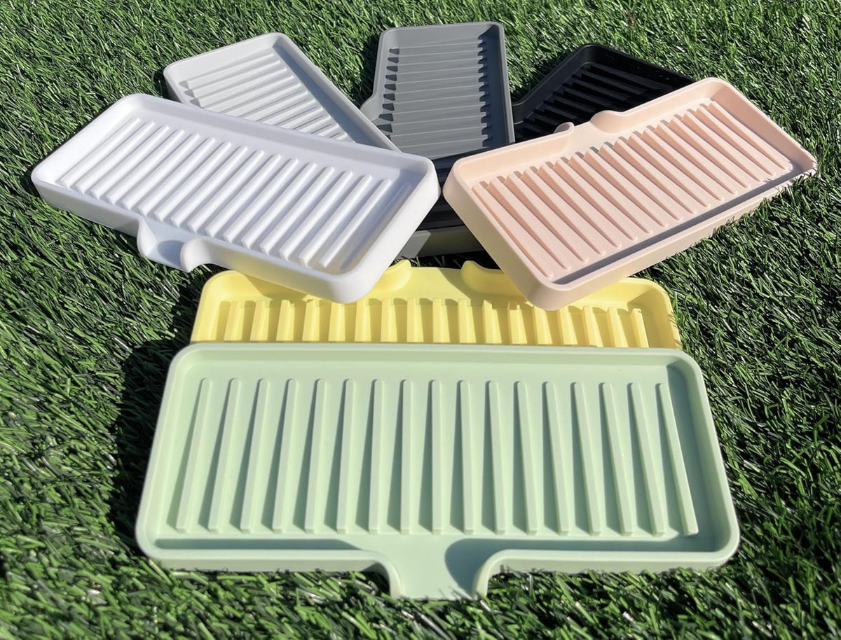 Happitasa Silicone Soap Dish Tray and Sponge Holder with Drain Chute | Bathroom and Kitchen Sink Organizer Caddy (Pale Yellow, 9"x3.5", 5.6 Ounces)