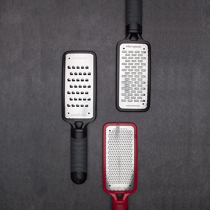 Microplane Home Series Hard Cheese Grater (Fine, Red)
